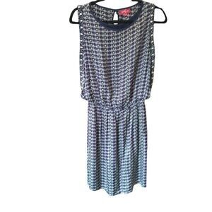 Darby Women's Sleeveless Printed Elastic Waist Dress Size Small